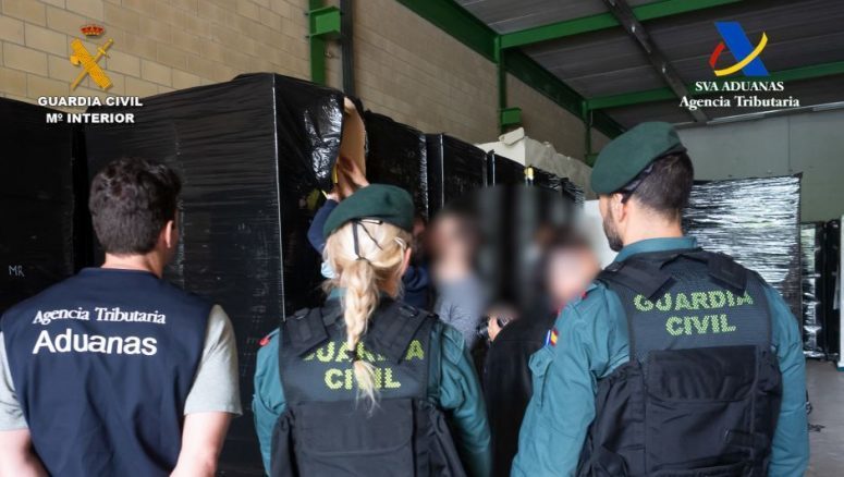 Desarticulada en Navarra la mayor red de fabricación y distribución de tabaco en camiones a Europa