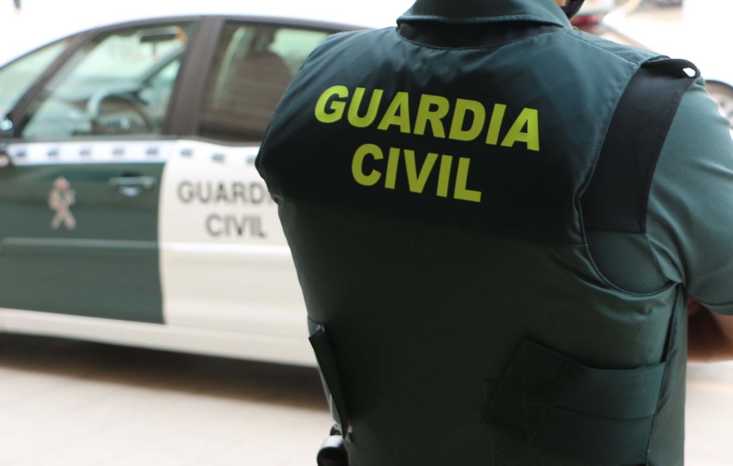 Imagen de Desarticulada un organización que robaba la droga que transporta en un camion otra red criminal