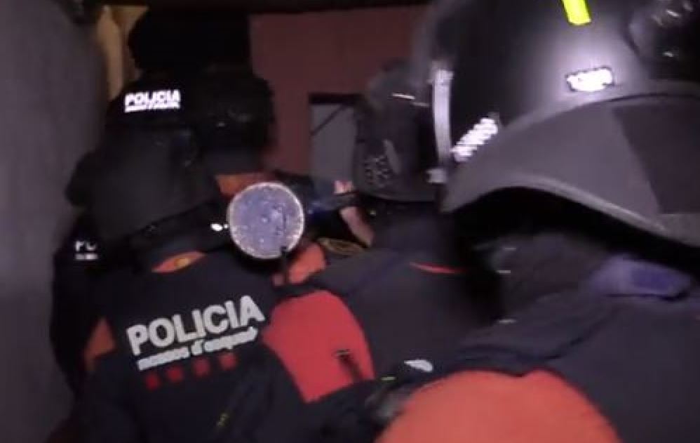 Imagen de Desarticulan una organización criminal que abastecia de droga a Cataluña y el centro de Europa.