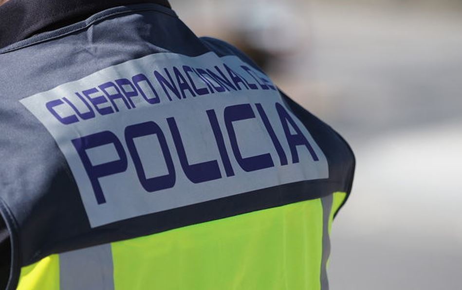Imagen de dos detenidos en Albacete por explotar a inmigrantes