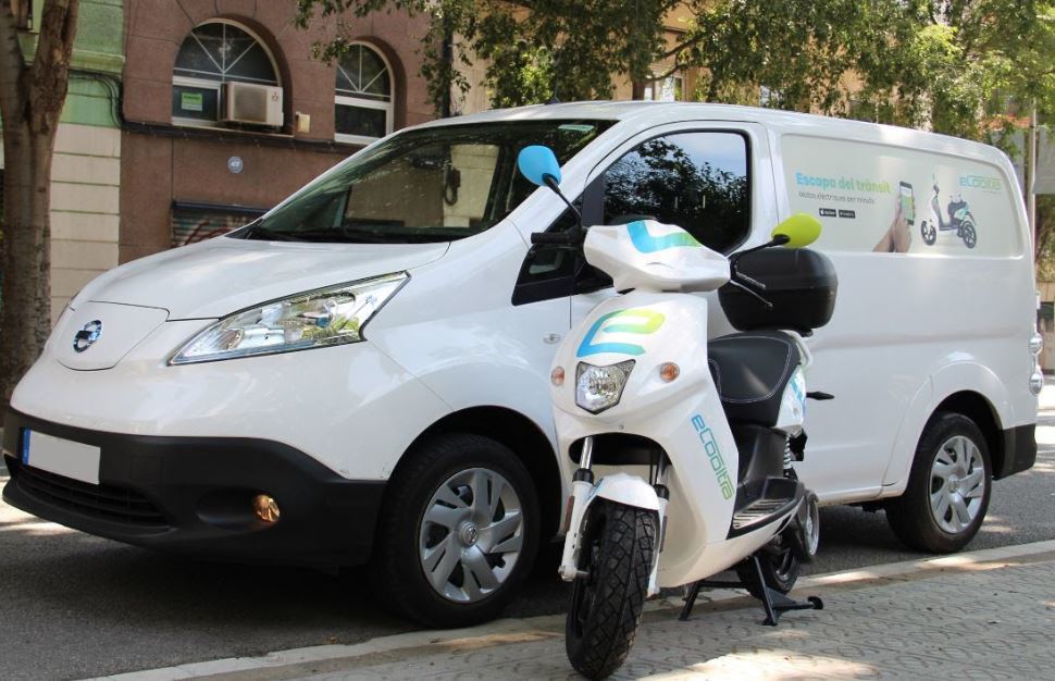 Imagen de las furgonetas Nissan adquiridas por eCooltra