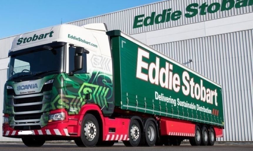 Un camión de la empresa Eddie Stobart