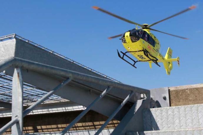 Imagen de un helicóptero de emergencias de Galicia