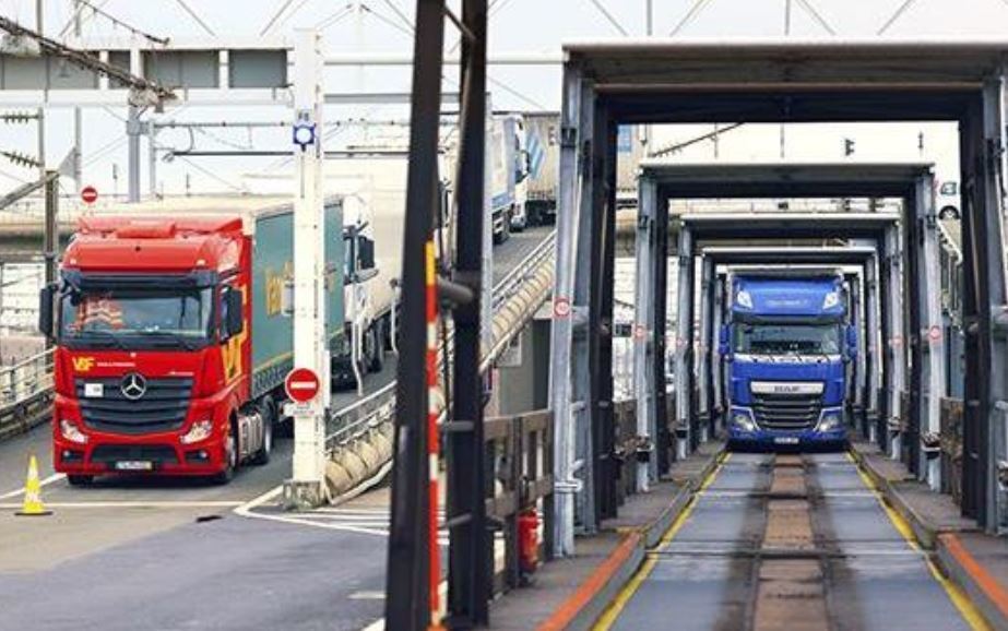 Camiones en el Eurotunnel