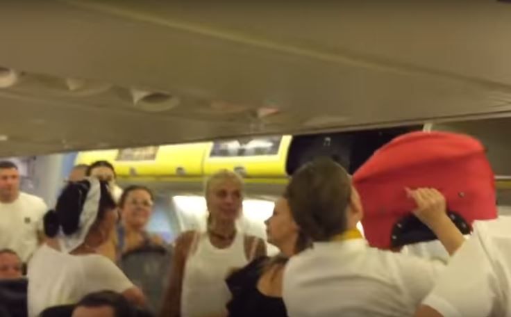 EXPULSADASVUELO
