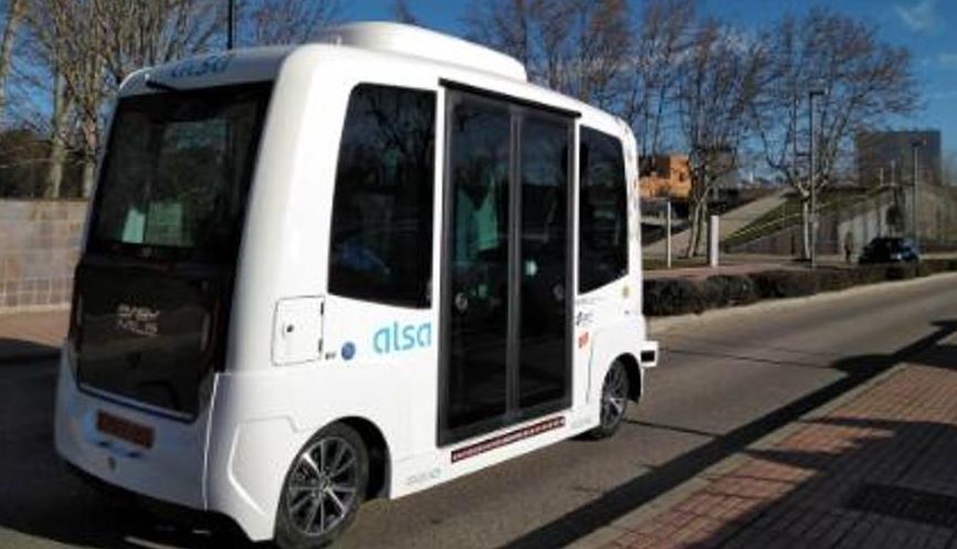 Imagen del autobús autónomo EZ10