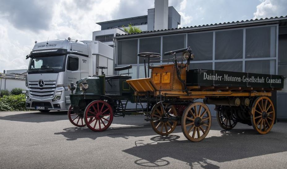 El 125 aniversario del primer camión de Gottlieb Daimler