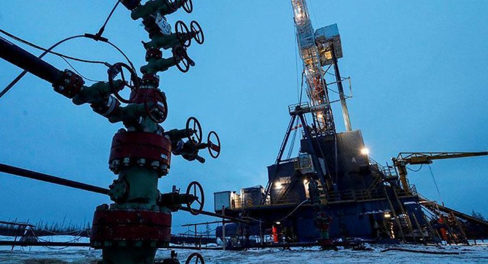 Imagen de Los Veintisiete acuerdan fijan un tope de 57 euros al precio del petróleo ruso