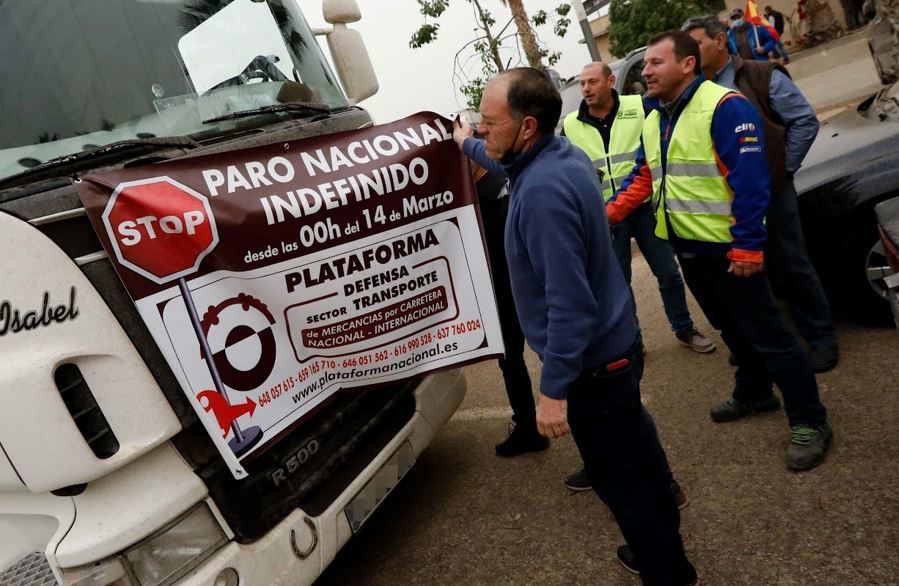 CCOO y UGT esperan que se alcance un acuerdo en el transporte porque "esto no puede esperar más"
