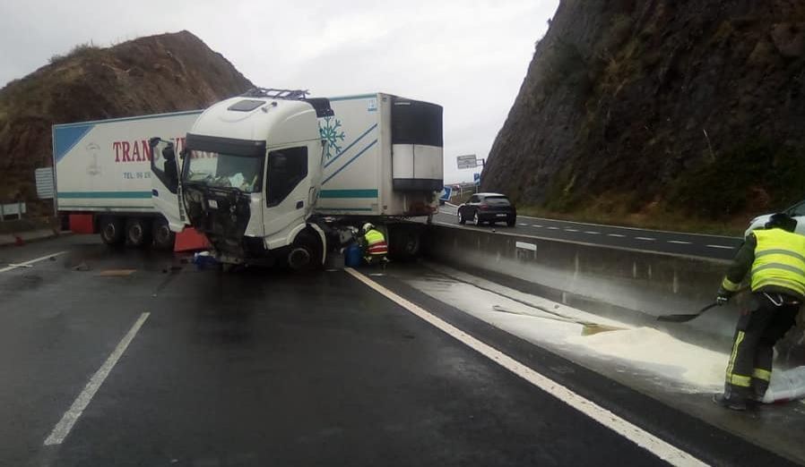Imagen del accidente del camión en Saltacaballo