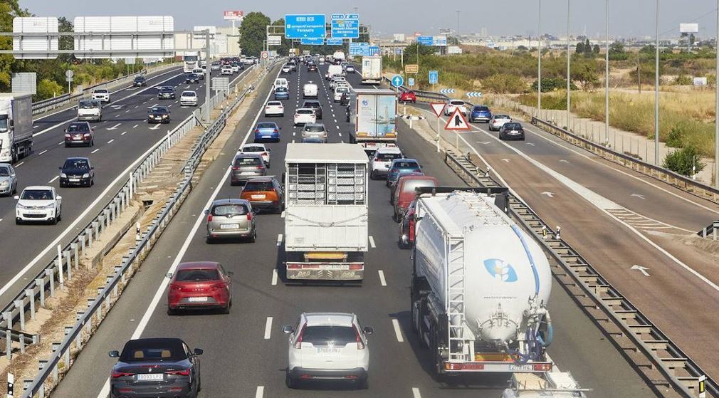 El Gobierno asegura que no implantará los peajes sin el consenso de los transportistas
