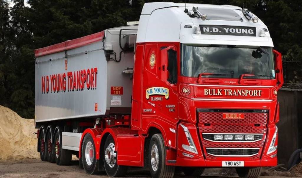 El nuevo Volvo FH 540 ofrece importantes ahorros en combustible a ND Young Transport