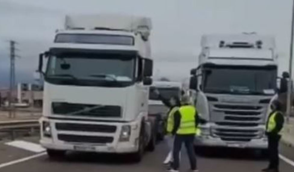 El presidente de la Plataforma en Defensa del Sector del Transporte informa sobre el paro
