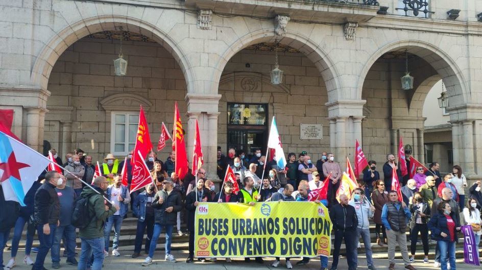 Segundo día de huelga del transporte urbano en Ourense