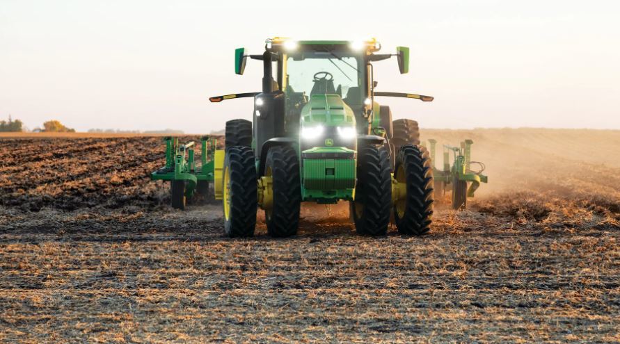 Imagen del tractor autónomo de John Deere