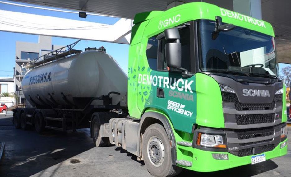 El Scania a gas que testea transportes Pascua