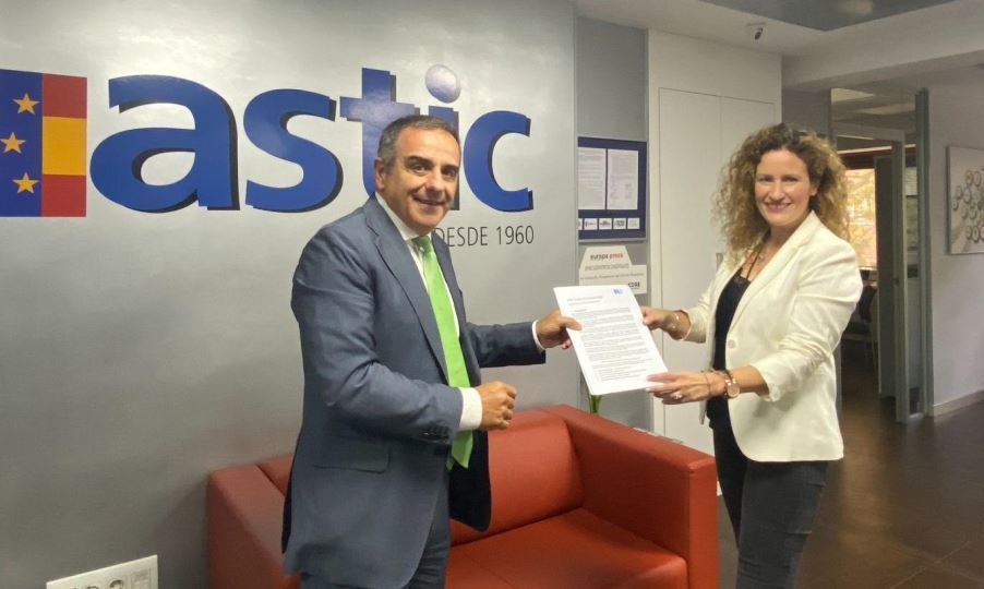 Empresas por la Movilidad Sostenible se une al Pacto Verde de IRU promovido en España por ASTIC
