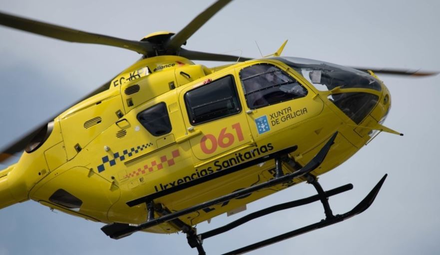 Evacuada en helicóptero una mujer tras ser atropellada por un camión