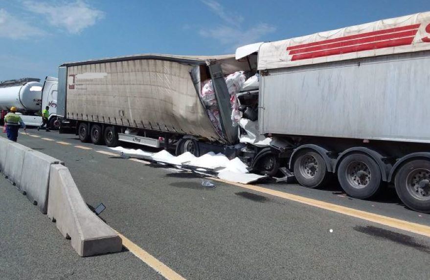 Imagen de los camiones accidentados
