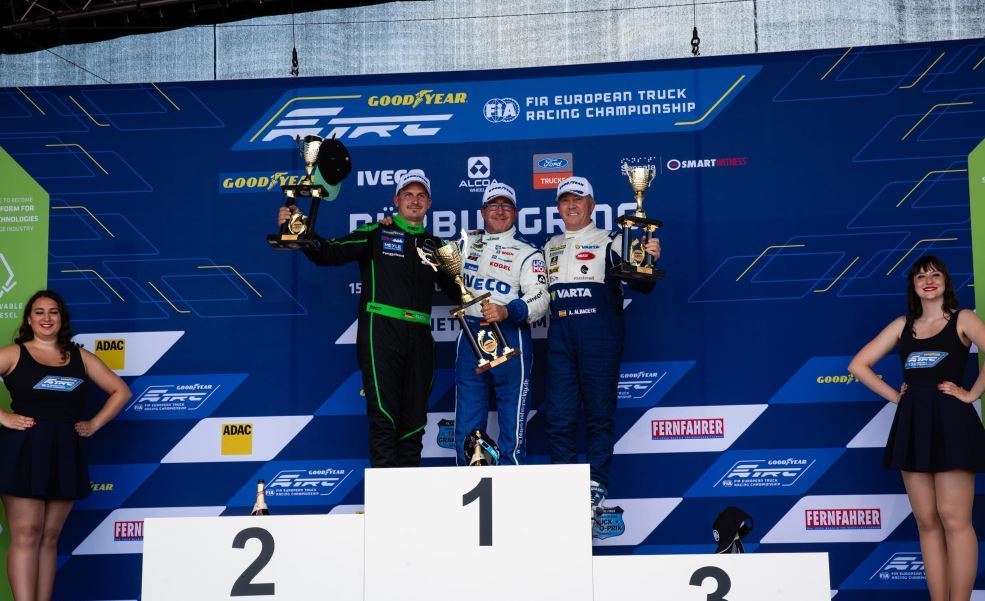 Imagen de Antonio Albacete tercero en la primera carrera en Nürburgring