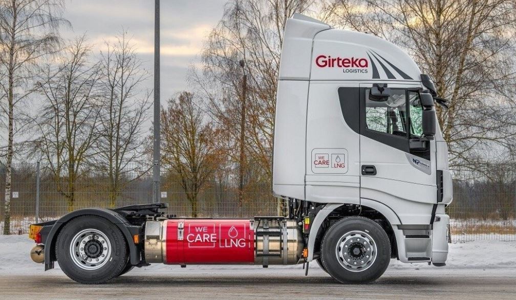 Un camión a GNL de Girteka Logistics