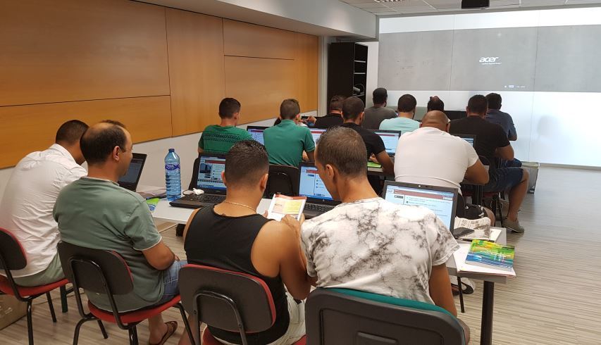 Imagen de Formaster y los exámenes de profesores de autoescuela