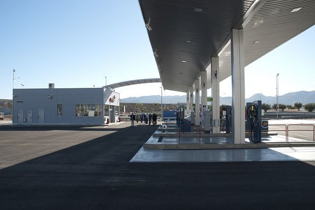GASOLINERA.