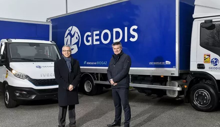 Imagen de los camiones IVECO a gas natural para GEODIS
