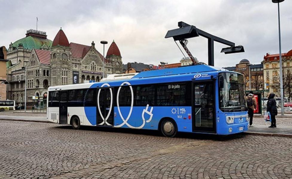 Un tranvía eléctrico del Grupo Keolis