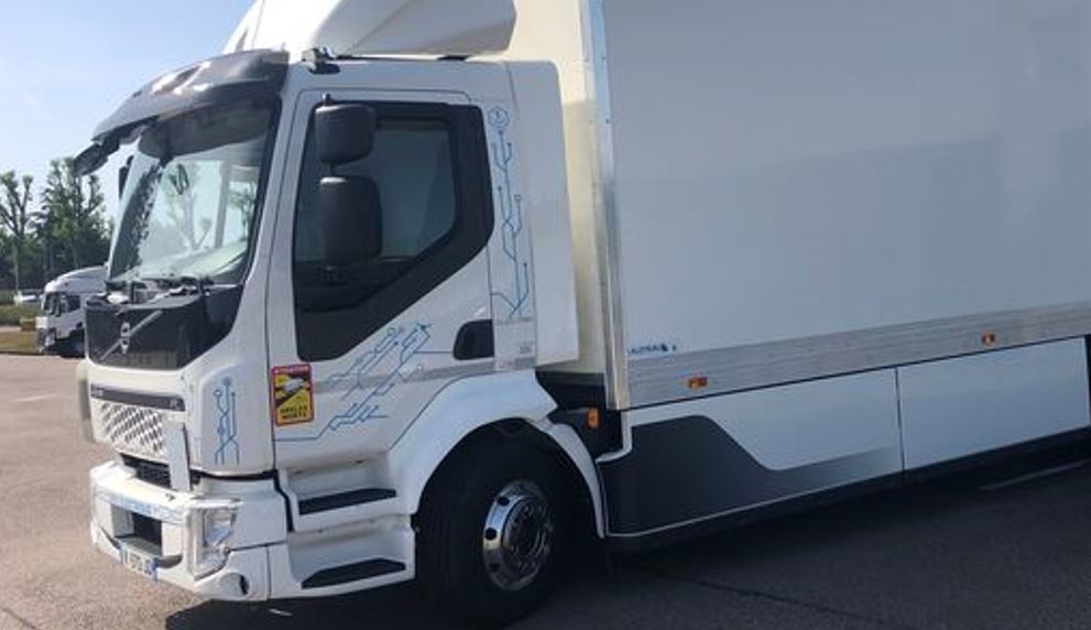 Imagen de camión 100% eléctrico de GEFCO Francia