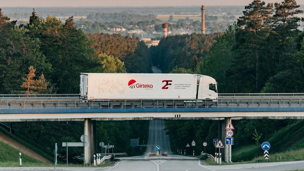 Girteka Logistics obtiene 145 millones de euros para renovar y ampliar la flota