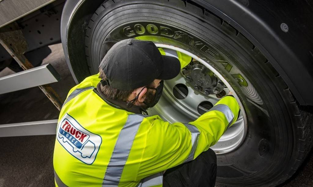 Goodyear anuncia los ganadores del premio TruckForce Service Award del primer trimestre