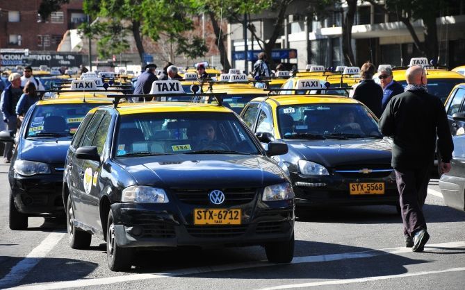 HUELGADETRANSPORTEHURUGUAY