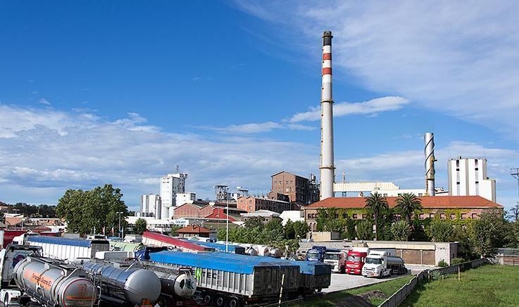 Factoría de Solvay en Torrelavega.