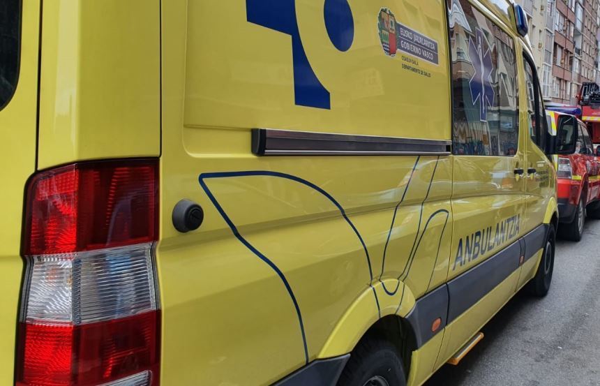 Herido un camionero en al quedarse sin frenos el camión y atropellarle un pie