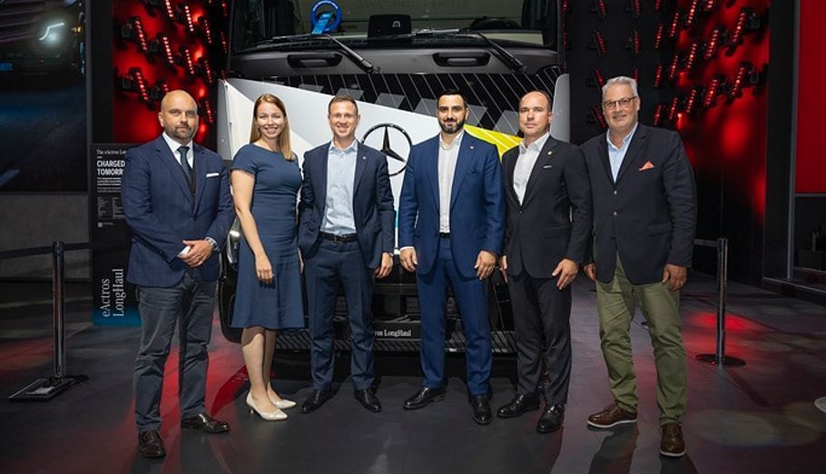 Imagen de Hegelmann Group hace un pedido de 50 camiones eActros LongHaul eléctricos