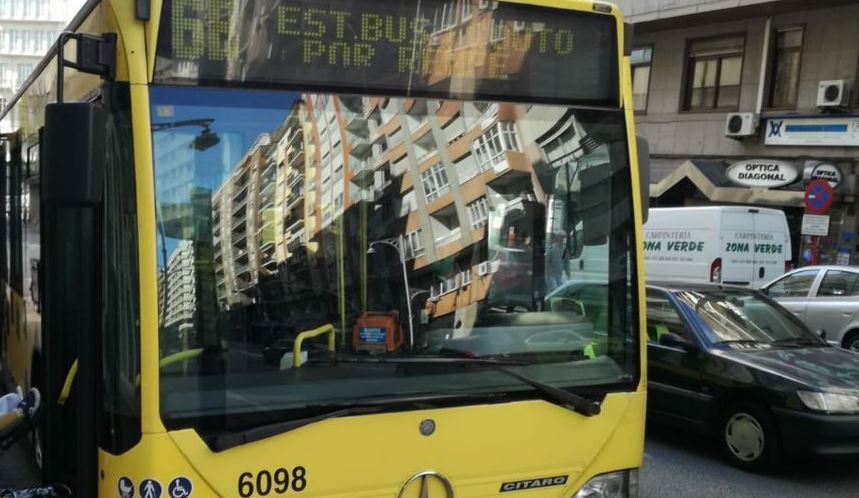 La huelga de los autobuses urbanos de Ourense comienza esta noche con el 52,8% de servicios mínimos