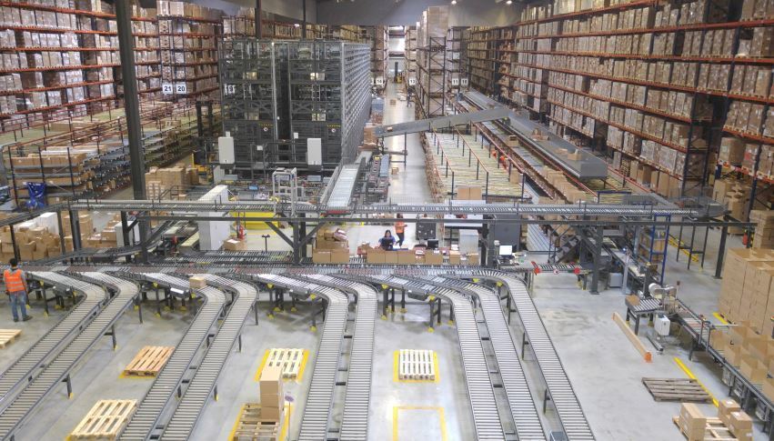 Imagen de un almacén de ID Logistics