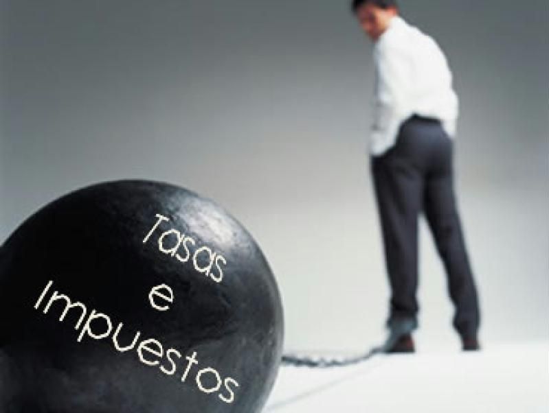 Imagen representativa del pago de tasas e impuestos