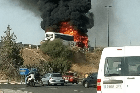 INCENDIOAUTOBUSALICANTE-1