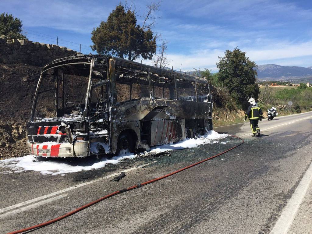 INCENDIOAUTOCARCORO