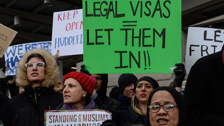 INMIGRANTESEEUU