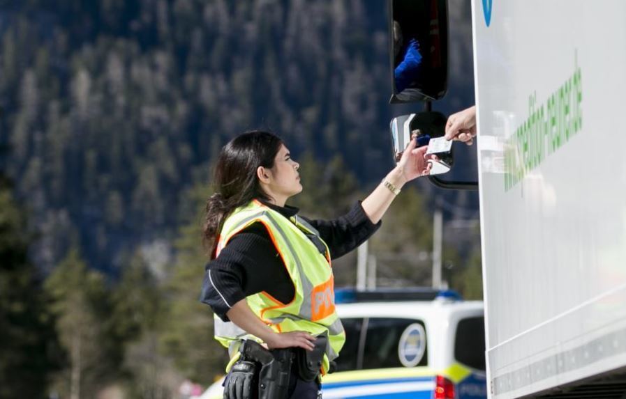 IRU y otras asociaciones en contra de las restricciones desproporcionadas en Austria