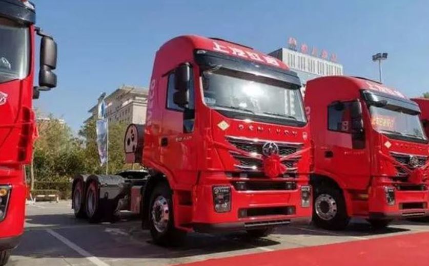 Imagen de los camiones Genlyon Iveco