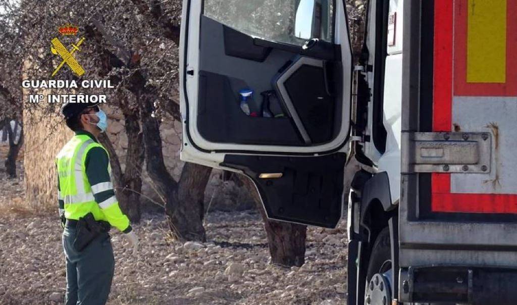 Investigadas en Murcia dos personas por manipular presuntamente el tacógrafo de un camión