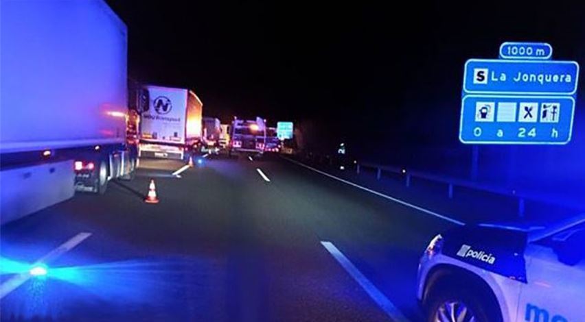 Investigado por presunto homicidio un camionero del accidente múltiple en Agullana (Gerona)
