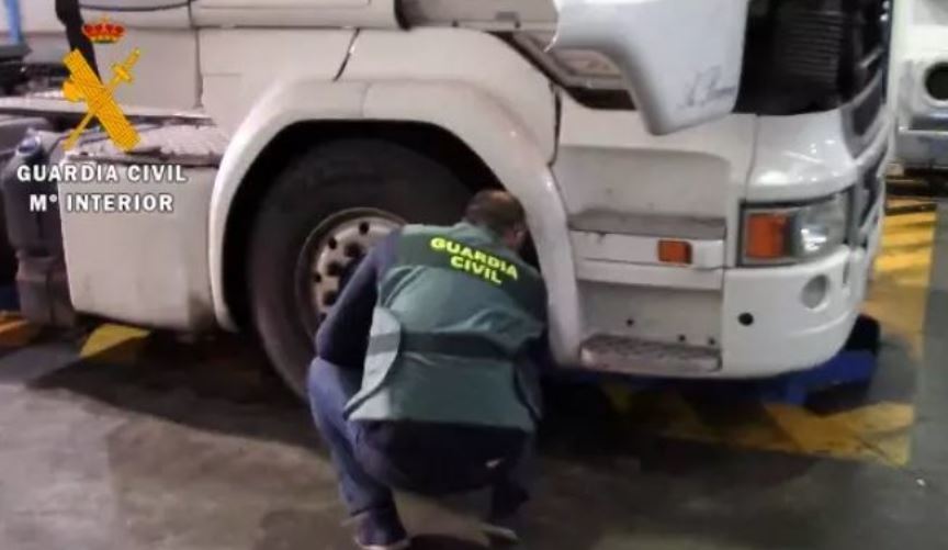 Imagen del camión del camionero acusado de manipular el tacógrafo