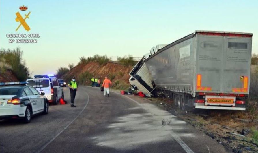 Investigado un camionero por homicidio al dar positivo tras un accidente en el que murió un hombre