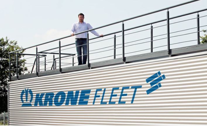 Imagen de la plataforma para la limpieza de techos de Krone Fleet Alemania