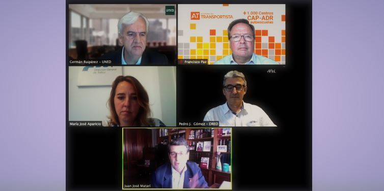 Participantes de la webinar del Libro Blanco